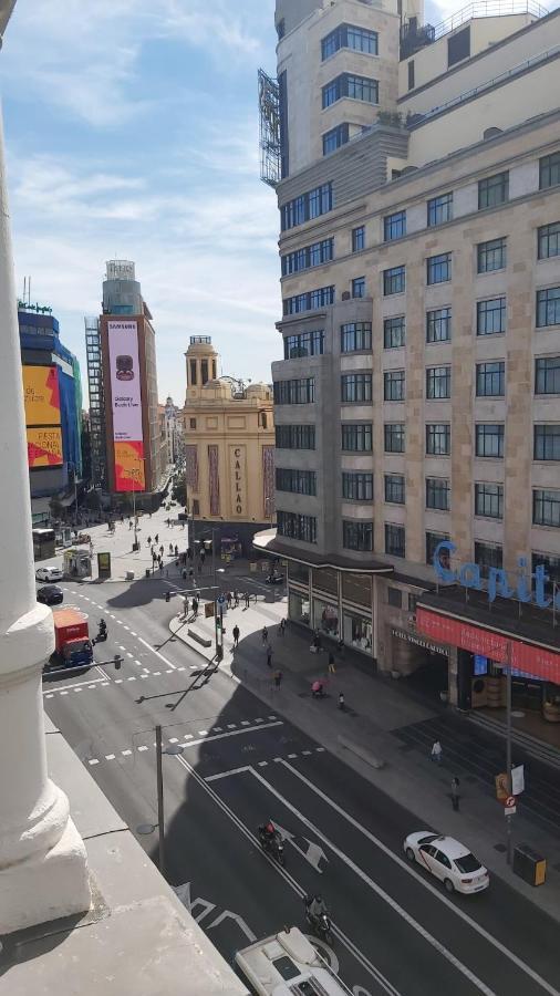 Hostal Main Street Madrid Hotel Exterior photo